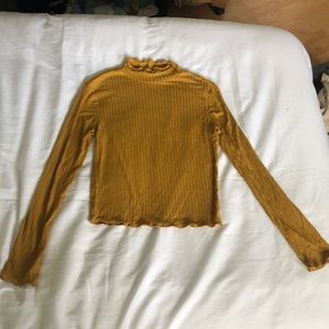 Women’s Ribbed Turtleneck Shirt